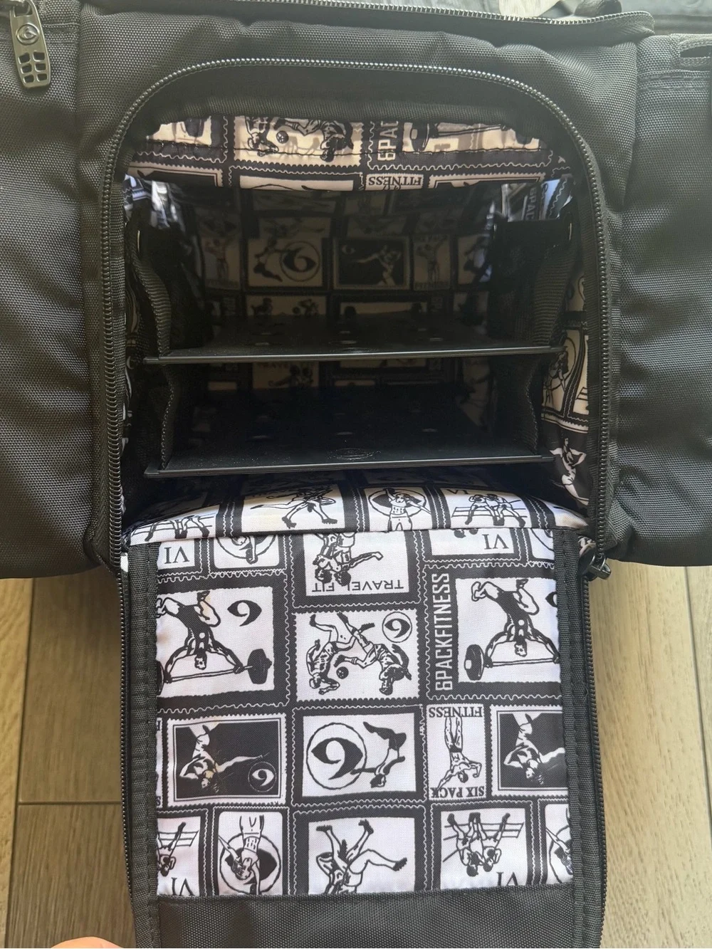 6 Pack Fitness Innovador 30 Meal Prep Bag